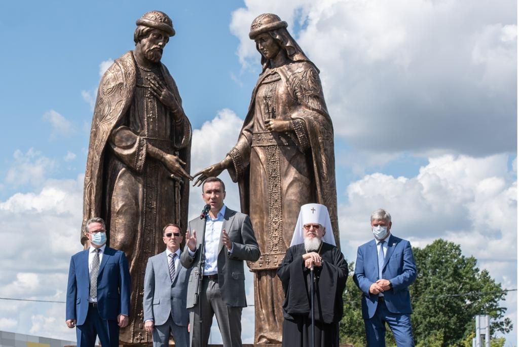 храм петра и февронии в воронеже фото